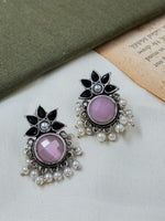 Load image into Gallery viewer, KRISHA STUD EARRINGS