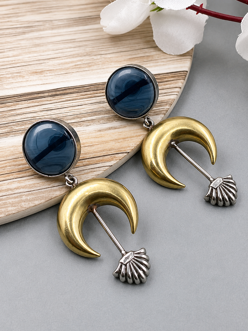 Nisha Stud Stone Earrings
