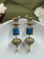 Load image into Gallery viewer, Pankhi Dualtone Dangler Earrings