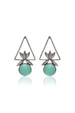 Load image into Gallery viewer, Jiya Stud Stone Earrings