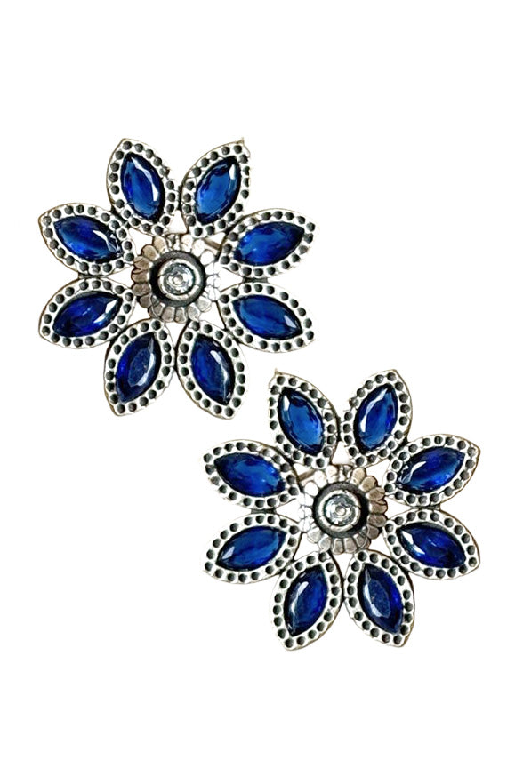 Nishi Stud Stone Earrings
