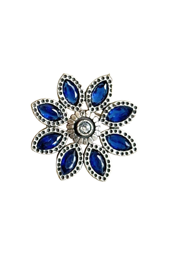 Nishi Stud Stone Earrings