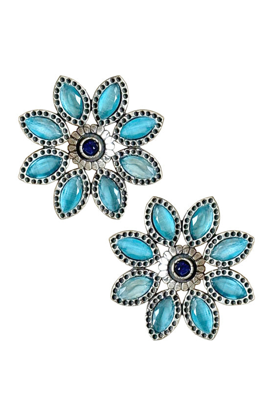 Nishi Stud Stone Earrings