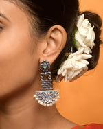 Load image into Gallery viewer, Anaya Dangler Earrings