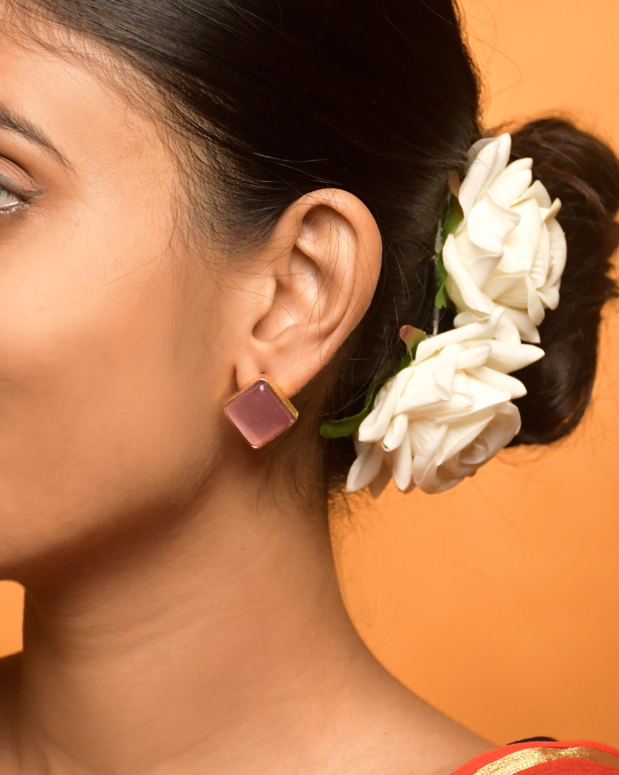 TANIA OXIDISED STUD EARRINGS