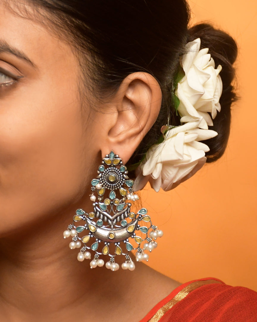 ANIKA DANGLER EARRINGS