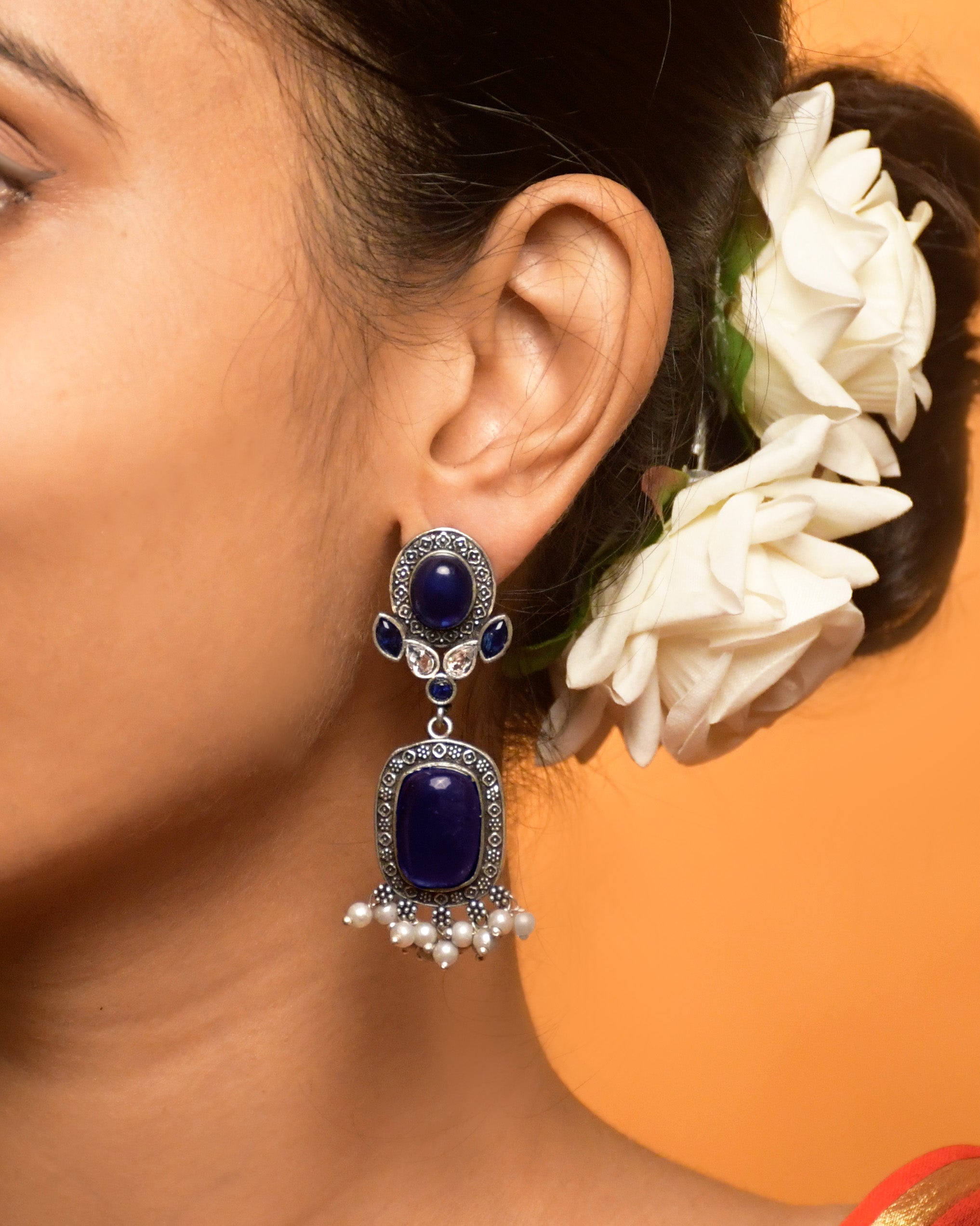 ANANYA STONE DANGLER EARRINGS