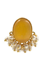 Load image into Gallery viewer, Roohi Golden Stud Earrings