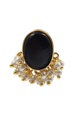 Load image into Gallery viewer, Roohi Golden Stud Earrings