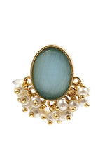 Load image into Gallery viewer, Roohi Golden Stud Earrings
