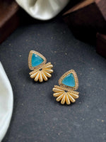 Load image into Gallery viewer, Rosegold Stud Earrings