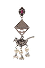 Load image into Gallery viewer, Parrot Dangler Stone Earrings