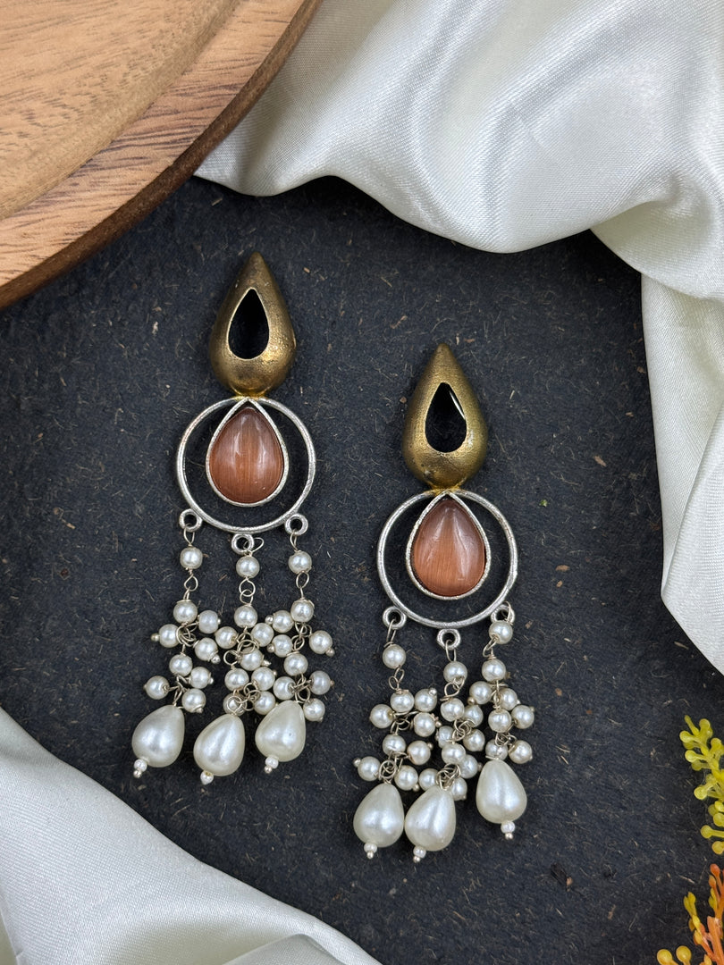 Noir Pearl Stone Earrings