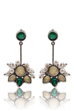 Load image into Gallery viewer, Maahi Dangler Earrings