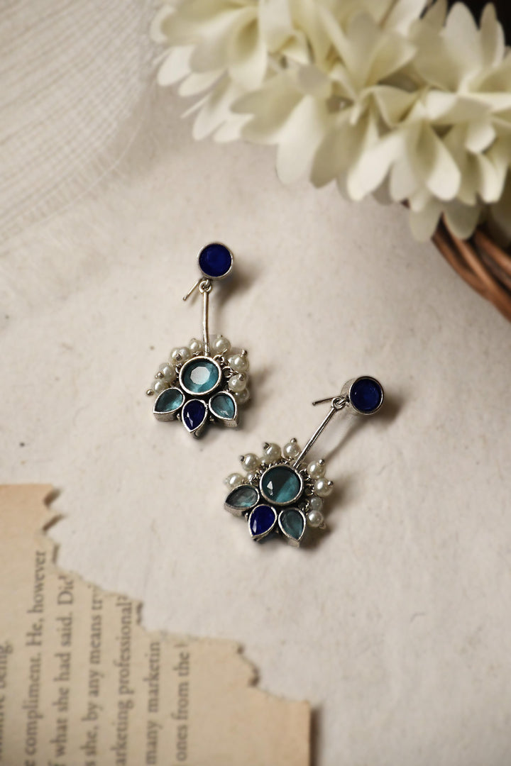 Maahi Dangler Earrings