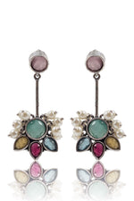 Load image into Gallery viewer, Maahi Dangler Earrings