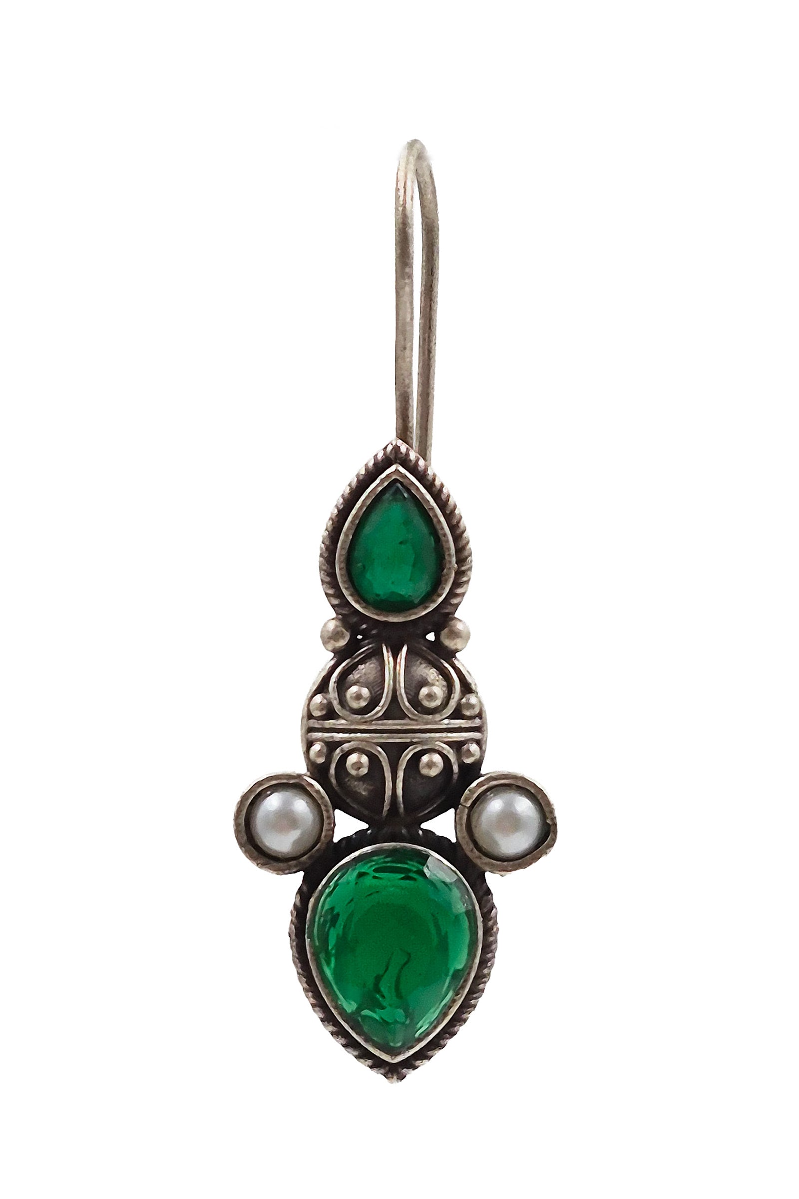 NAZIRA STUDS EARRINGS