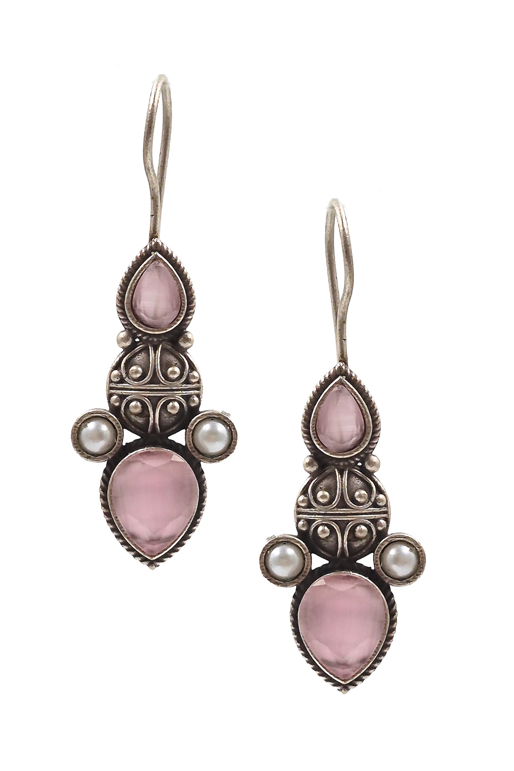 NAZIRA STUDS EARRINGS