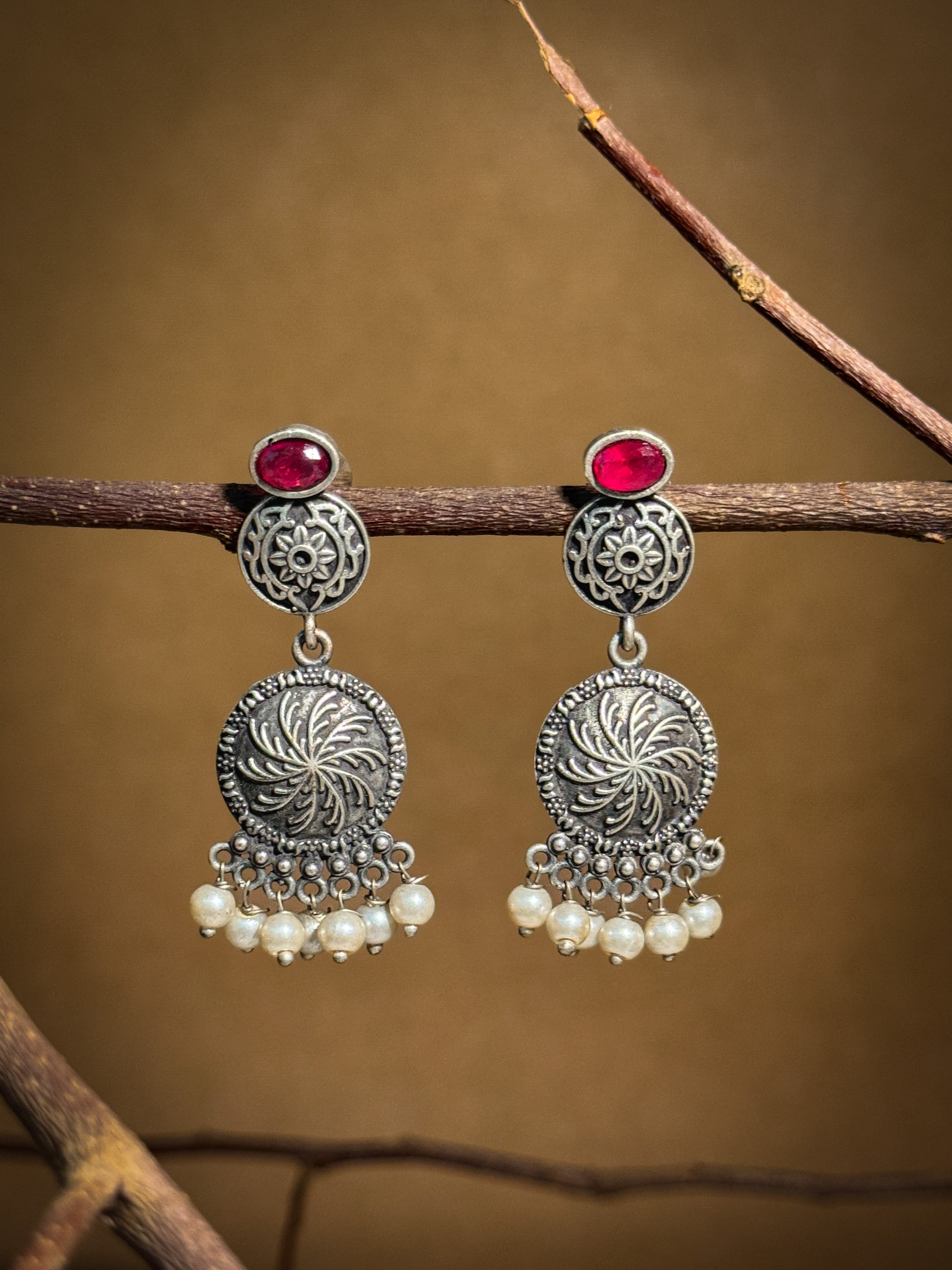 AYUTI SILVER LOOKALIKE DANGLER EARRINGS
