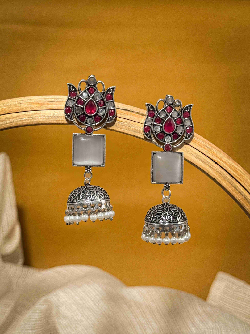 Aanya Jhumka Stone Earrings
