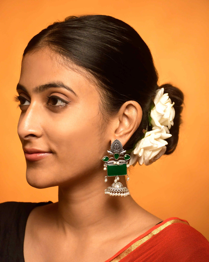 Noor Jhumka Stone Earrings