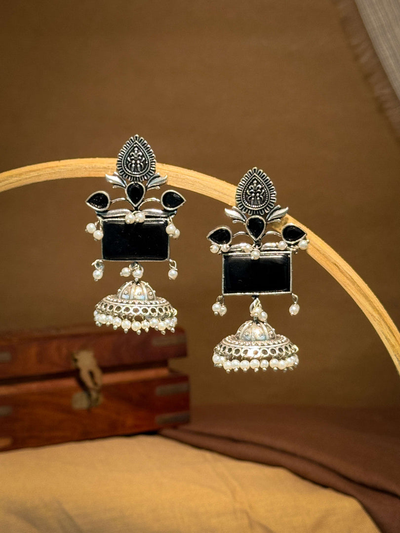 Noor Jhumka Stone Earrings