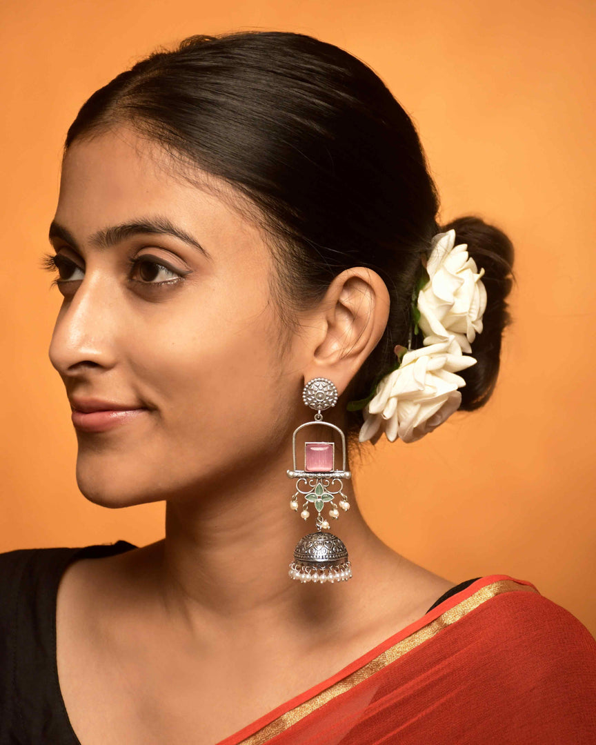 Aanvi Jhumka Stone Earrings