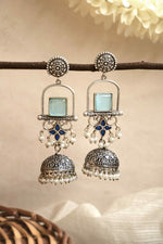 Load image into Gallery viewer, Aanvi Jhumka Stone Earrings