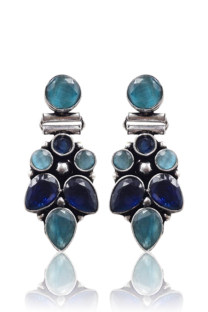 Mia Studs Earrings