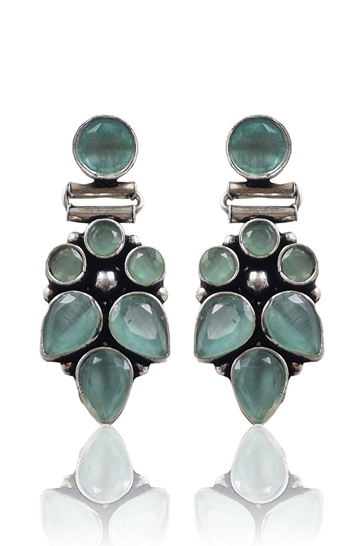 Mia Studs Earrings
