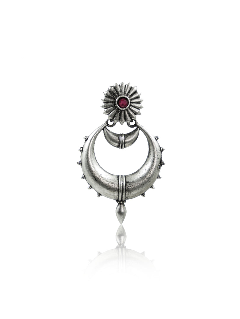 Keshvi Stud Stone Earrings