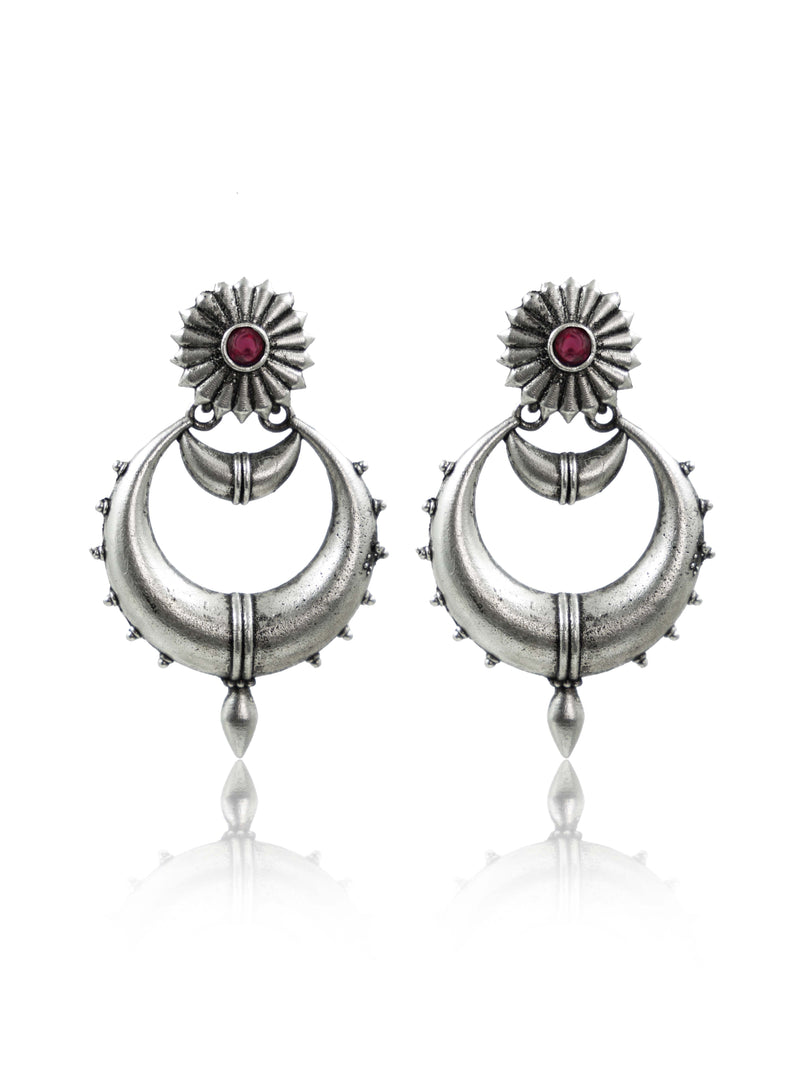 Keshvi Stud Stone Earrings