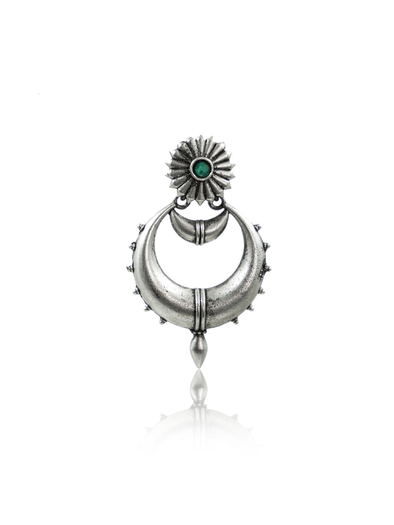 Keshvi Stud Stone Earrings