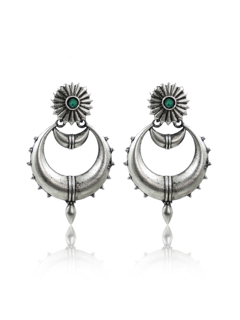 Keshvi Stud Stone Earrings