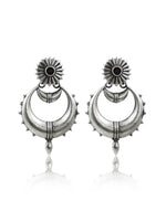 Load image into Gallery viewer, Keshvi Stud Stone Earrings