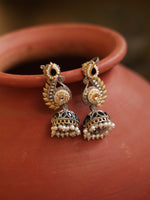 Load image into Gallery viewer, Radhika Ear Cuff Earrings