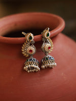 Load image into Gallery viewer, Radhika Ear Cuff Earrings