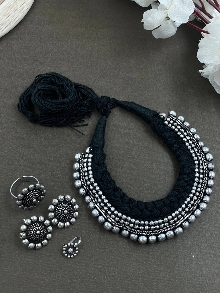 Threaded Necklace Jewellery Set