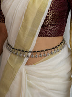 Load image into Gallery viewer, Riva Leaf Charm Waistbelt