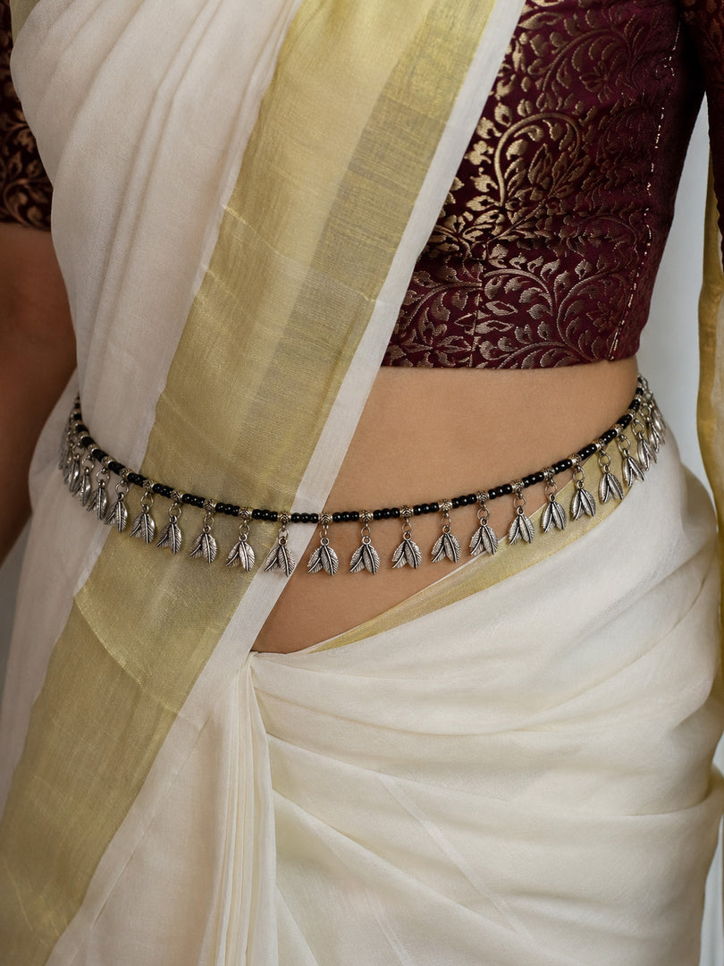 Riva Leaf Charm Waistbelt