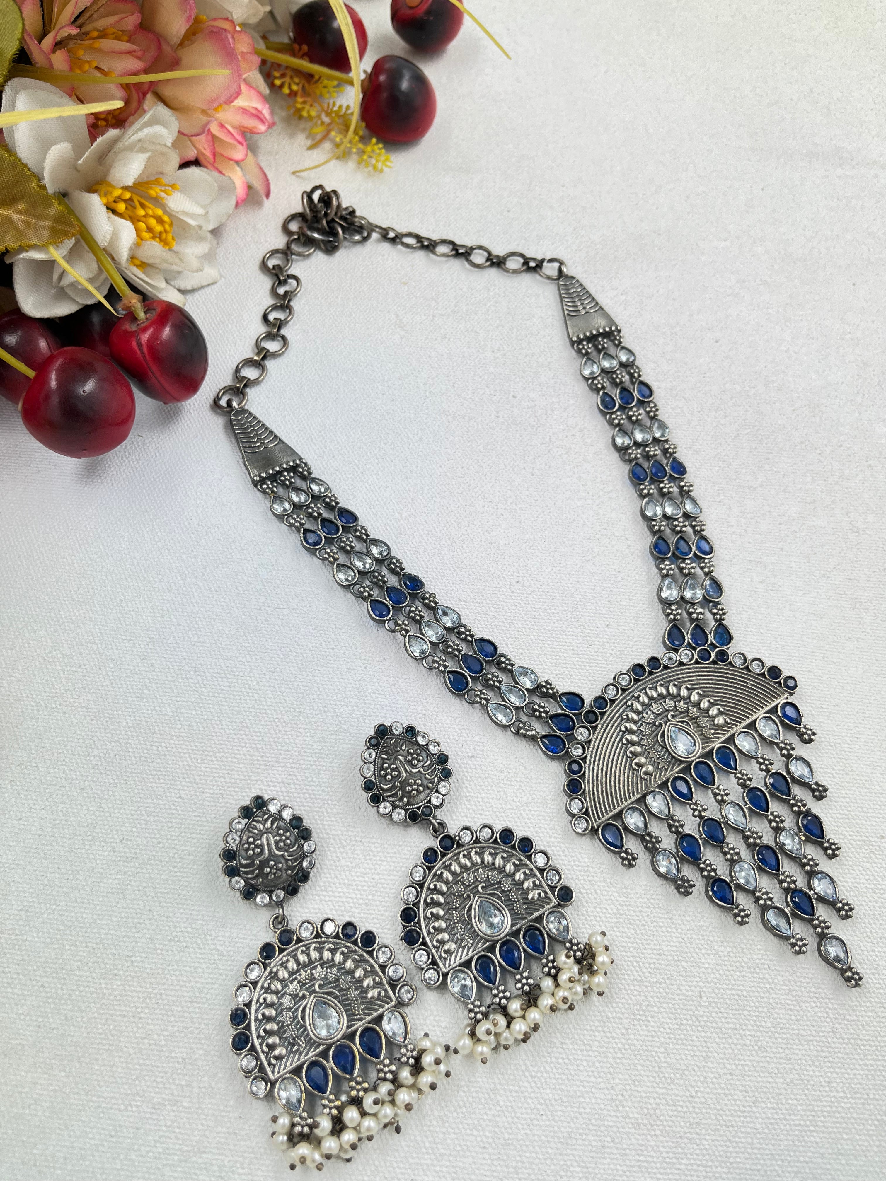 DESIGNER STONE LONG JEWELRY SET