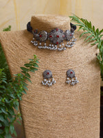 Load image into Gallery viewer, Riya Stone Necklace Set