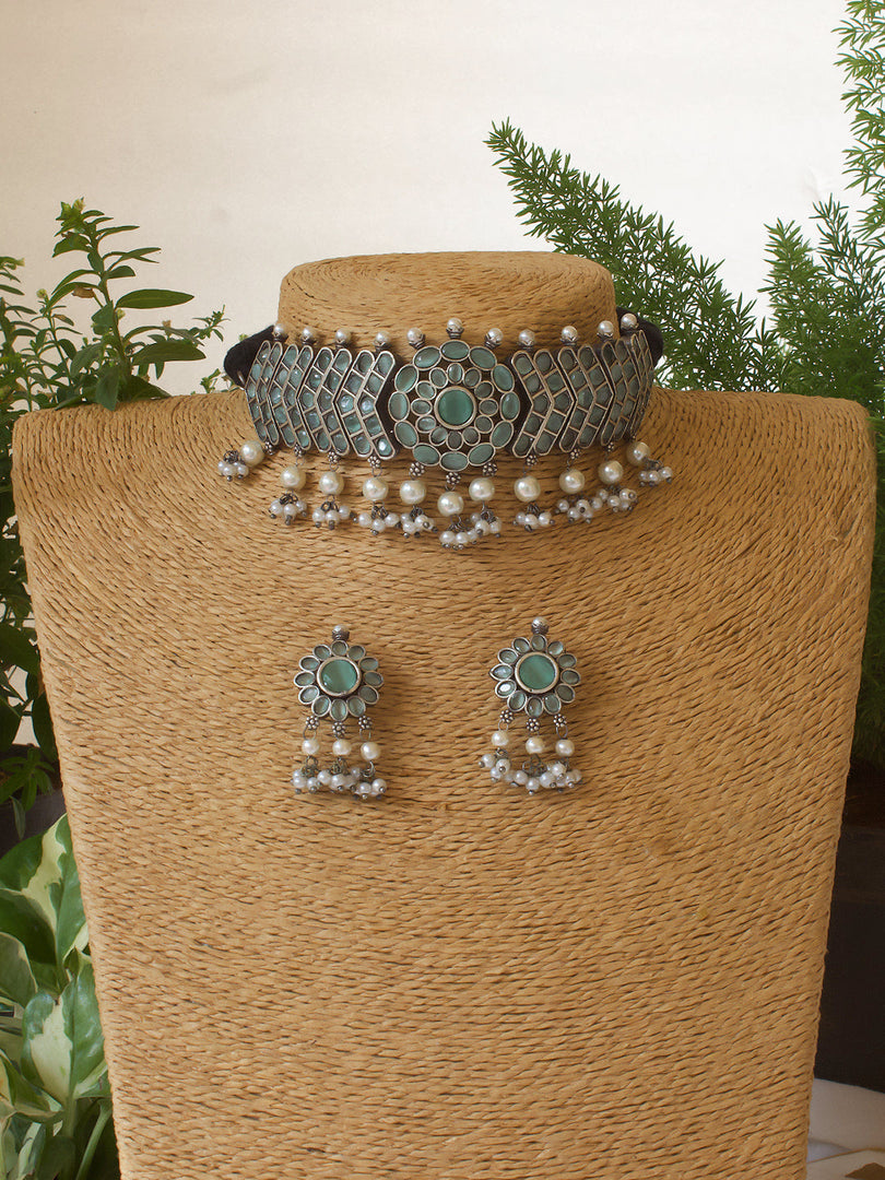 Kriti Stone Necklace Set