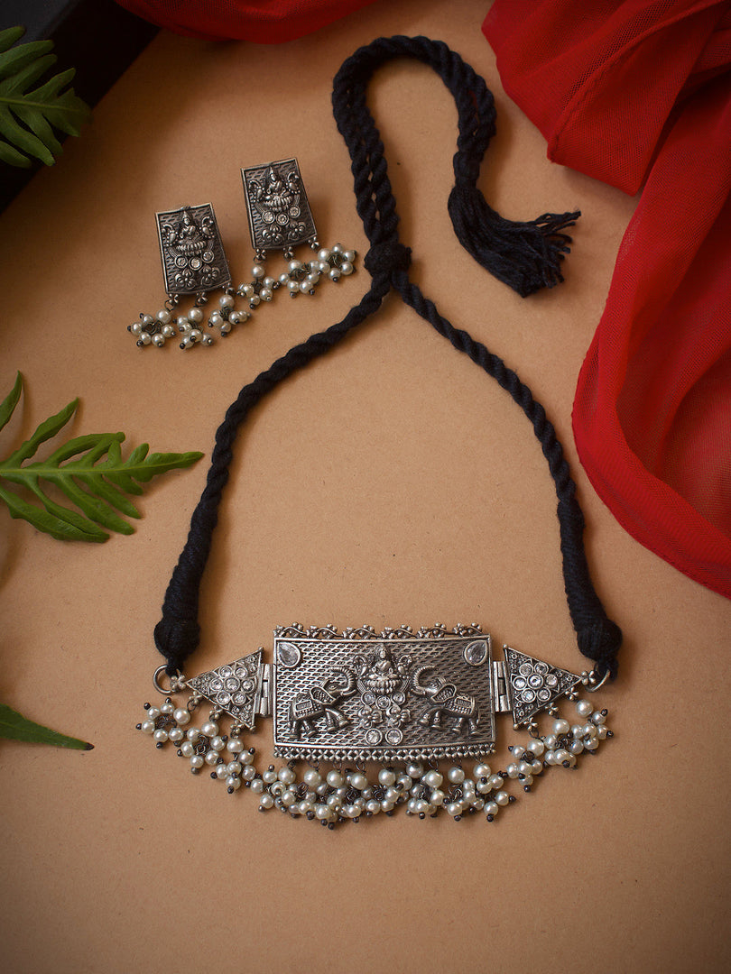 Shree Stone Necklace Set