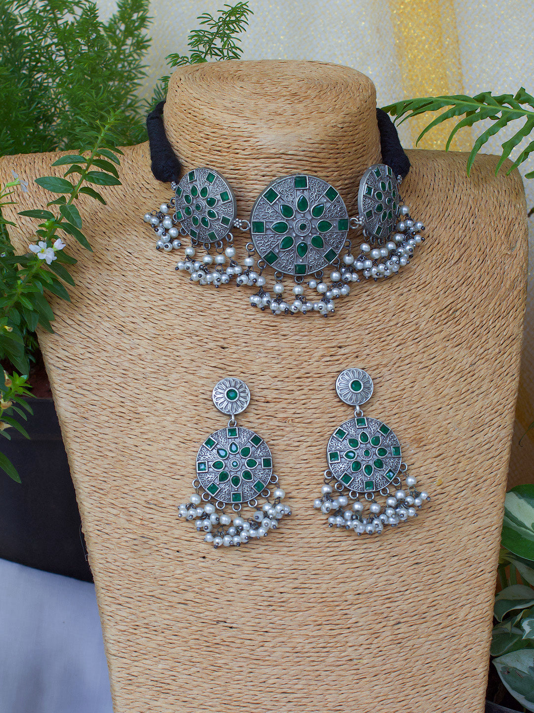 SILVER LOOKALIKE STONE NECKLACE SET