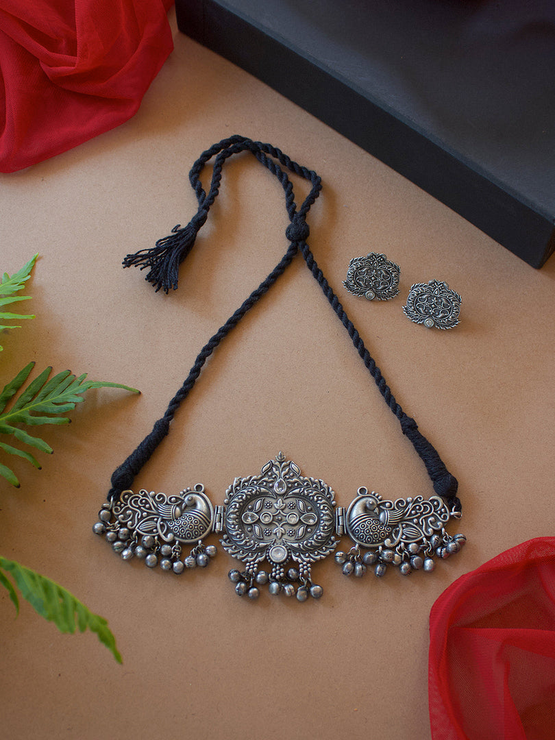 Kesha Stone Necklace Set