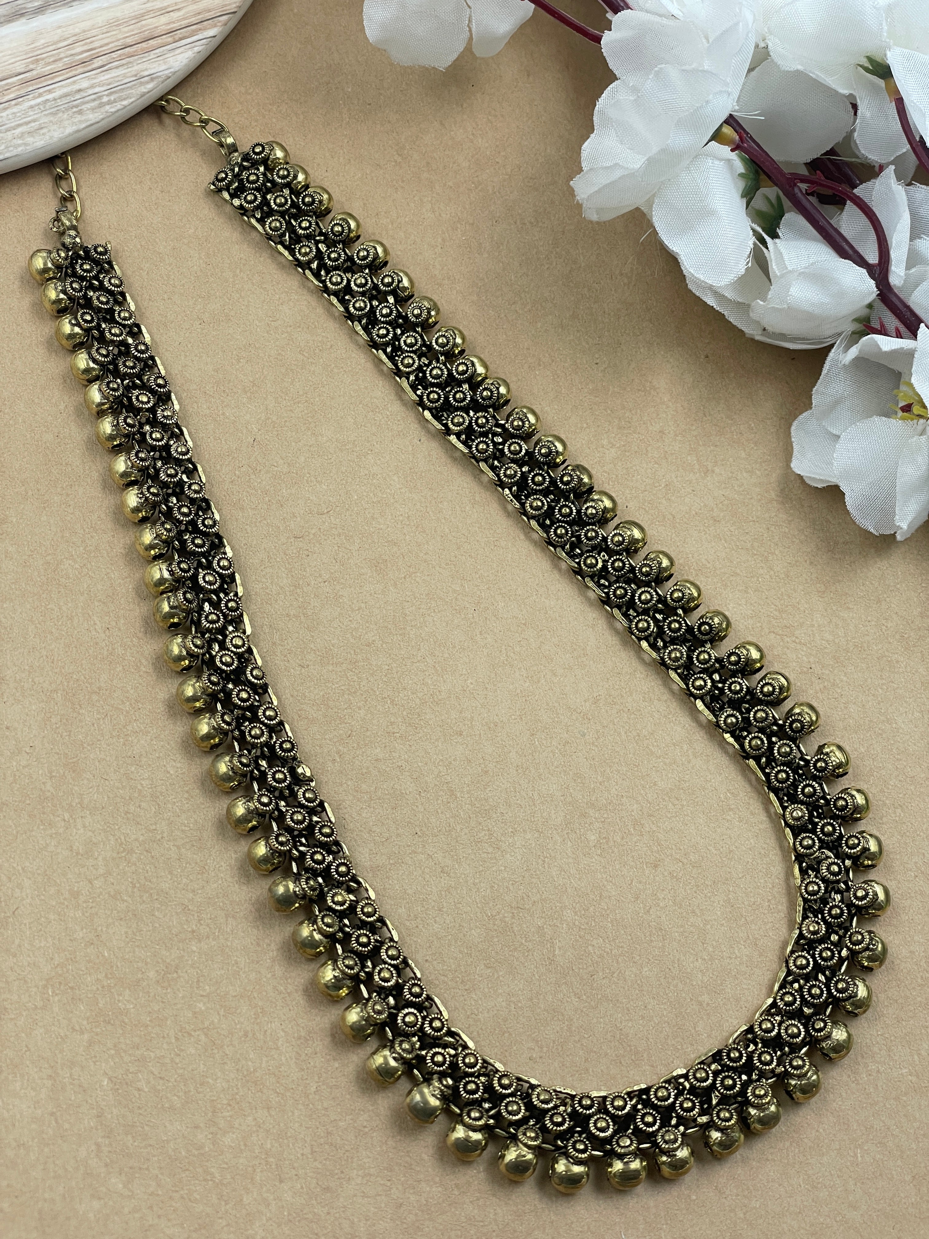 SAMAIRA DUAL TONE BRASS MATERIAL LONG NECKLACE