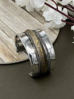 Load image into Gallery viewer, OXIDISED DUAL TONE UNIQUE DESIGNE KADA FOR WOMEN