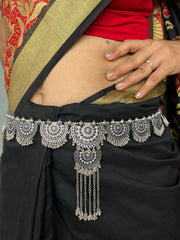 SEMI CIRCLE DESIGN CHARMS WAISTBELT