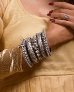Load image into Gallery viewer, MAHI SILVER LOOK ALIKE BANGLE STACK